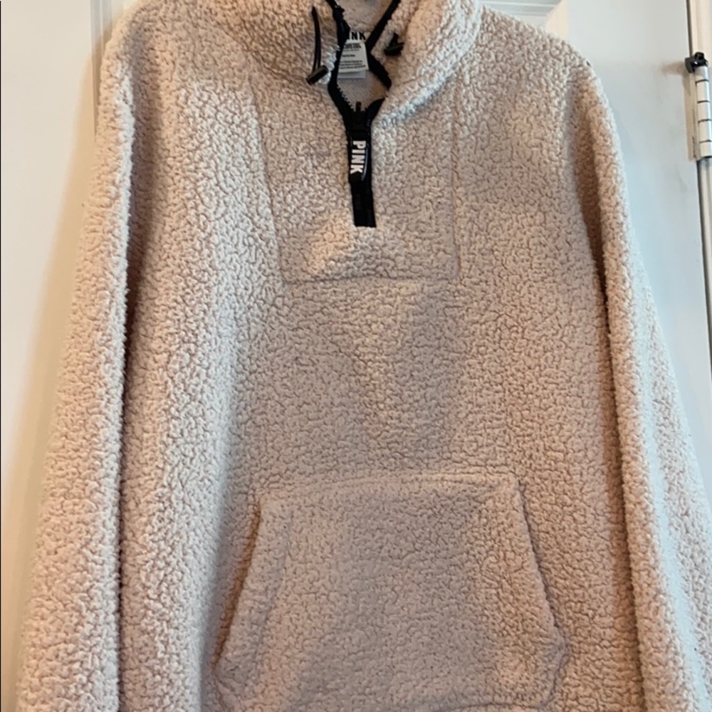 Fleece pullover